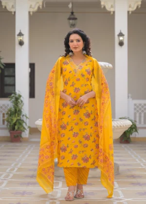 silk saree code hh105 (copy)